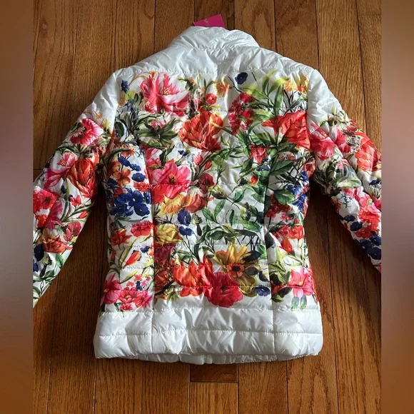 John + Jenn White Floral Puffer Jacket - Women's Quilted Coat Lightweight NWT XS - Picture 4 of 8